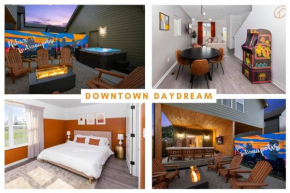 Downtown Daydream - Jacuzzi, Fire Pit, Arcade